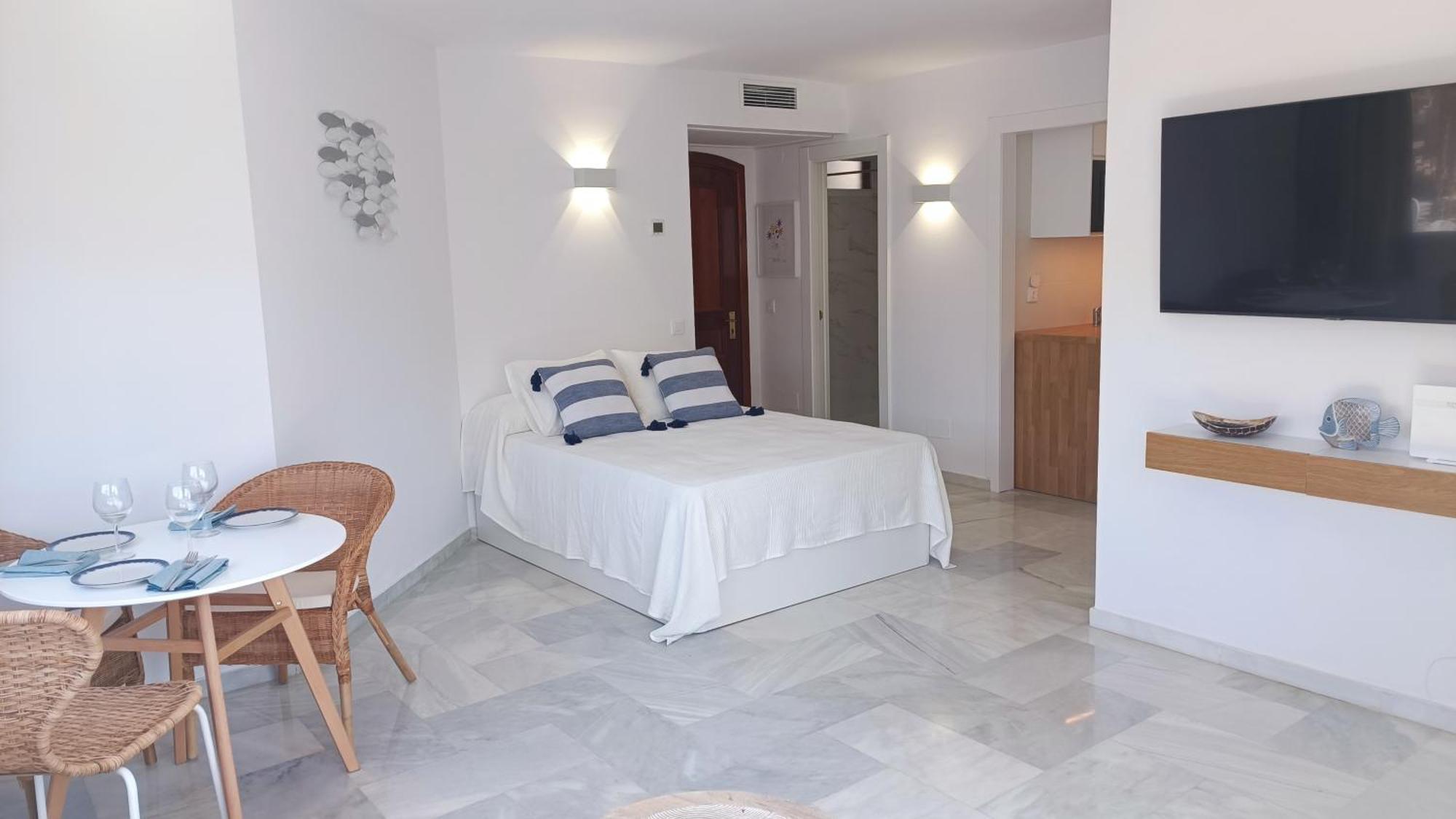 Beach Studio Puerto Marina Playa Бенальмадена Экстерьер фото
